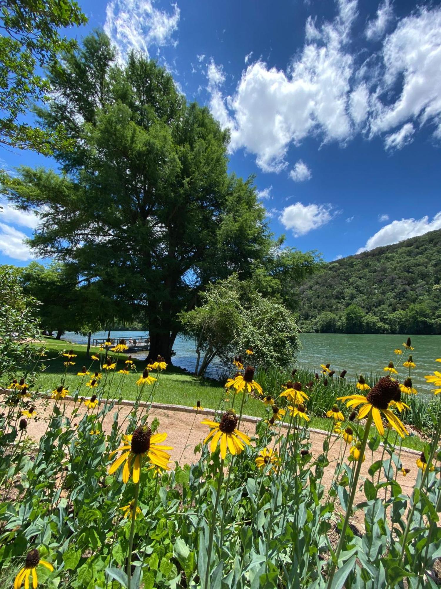 Lake Austin Spa Resort Exterior foto