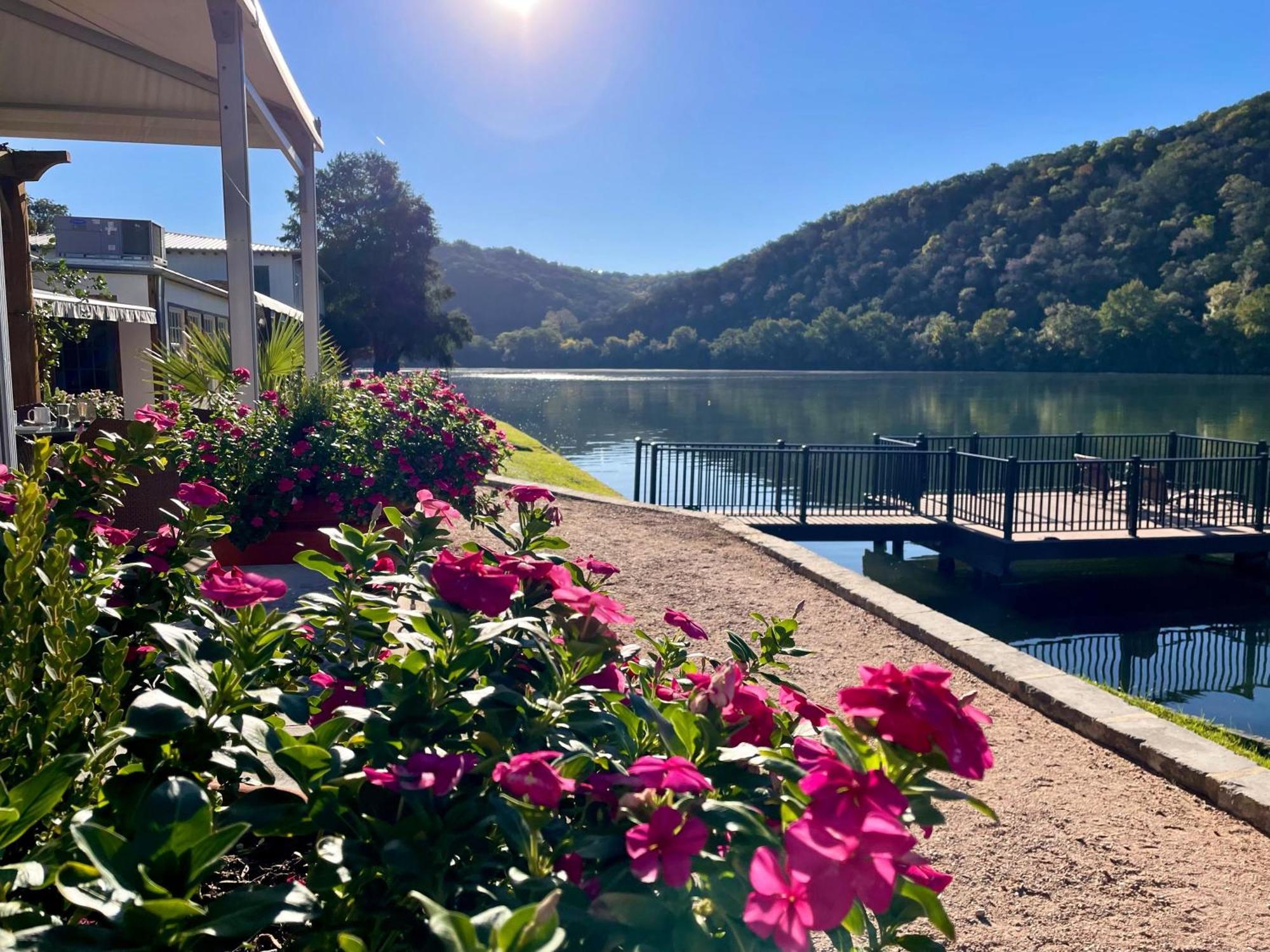 Lake Austin Spa Resort Exterior foto