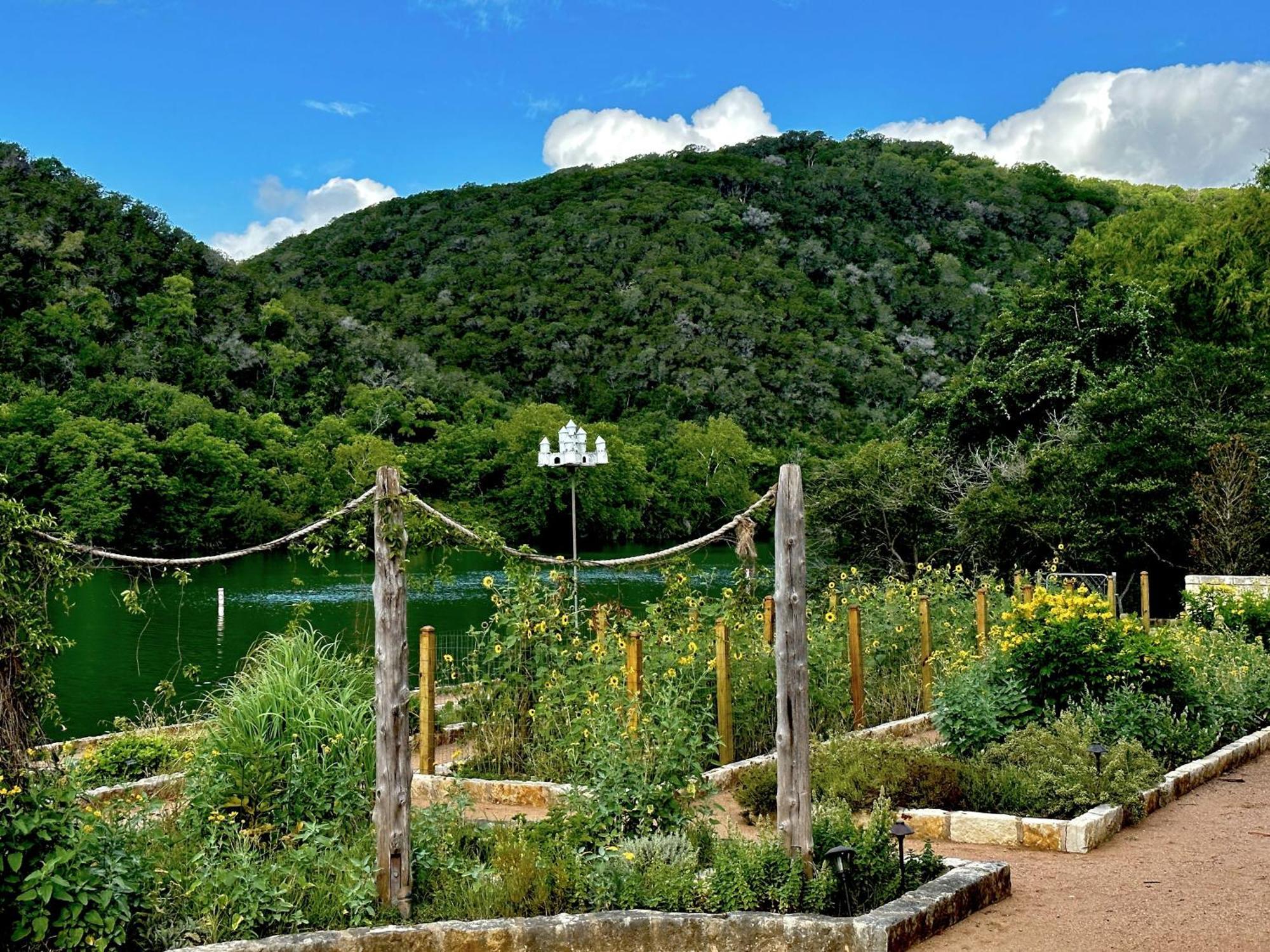 Lake Austin Spa Resort Exterior foto